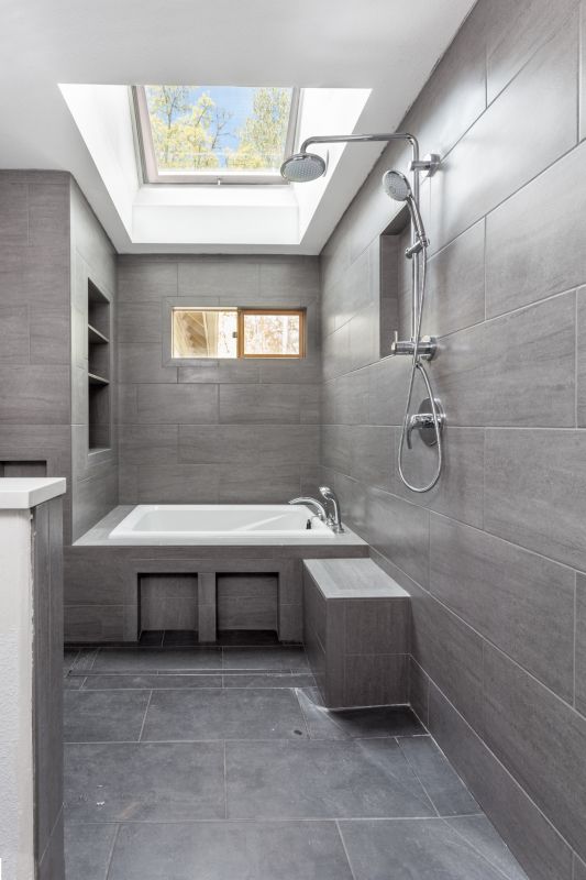 Best Bathroom Remodel Contractors in Burlington, IA